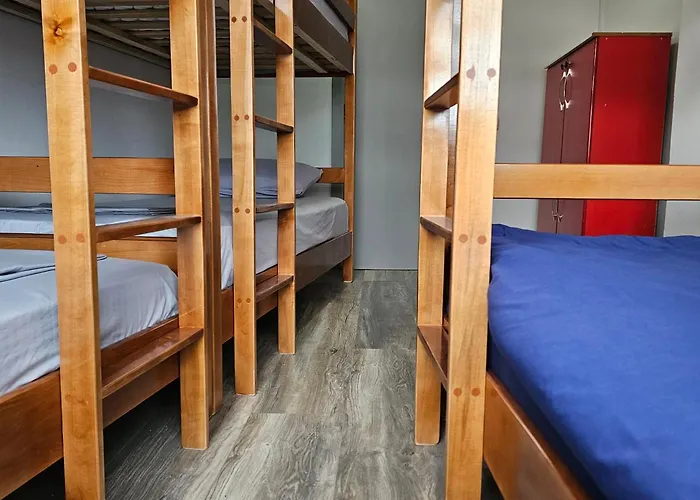 Traveler Rooftop Hostel *