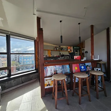 Traveler Rooftop Шкодер